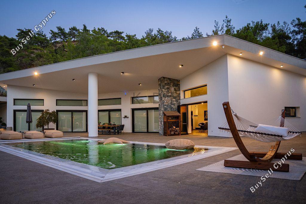 6 bedroom bungalow for sale louvaras limassol 7779411 image 10396437