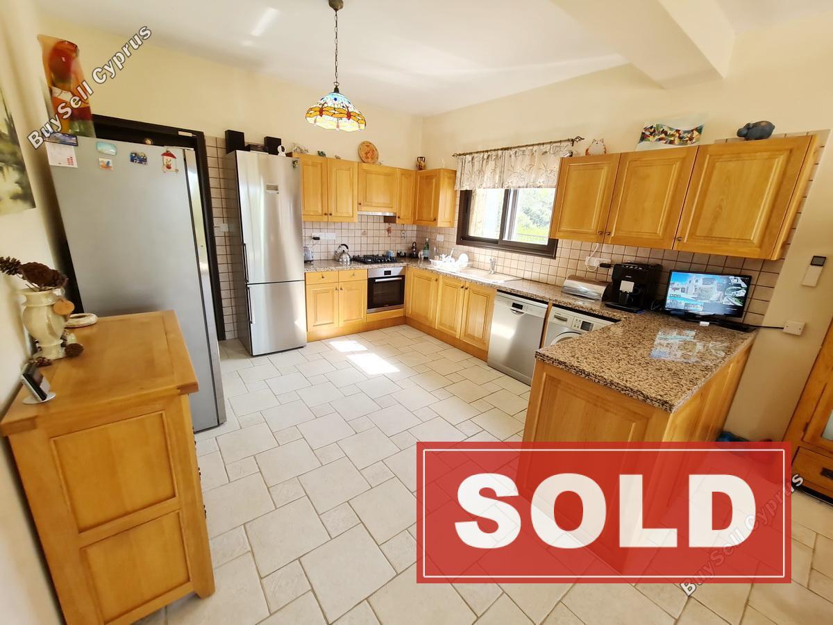 3 bedroom detached house sold tala paphos 8314021 image 14170451