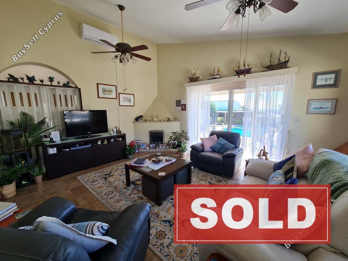 2 bedroom detached house sold emba paphos 7701221 image 10000861