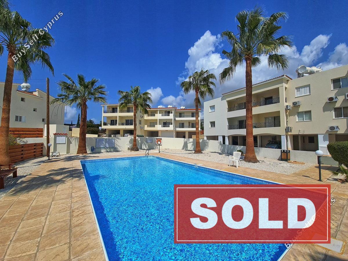 3 bedroom semi detached house sold peyia paphos 1016221 image 1041672