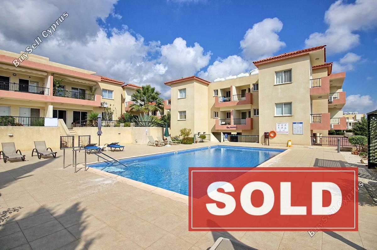 2 bedroom penthouse sold peyia paphos 681031 image 405837
