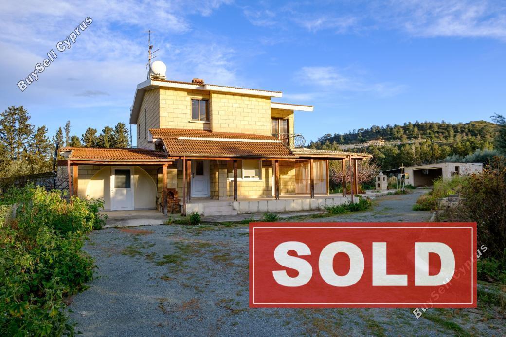3 bedroom detached house sold pyrga larnaca 962431 image 12744753