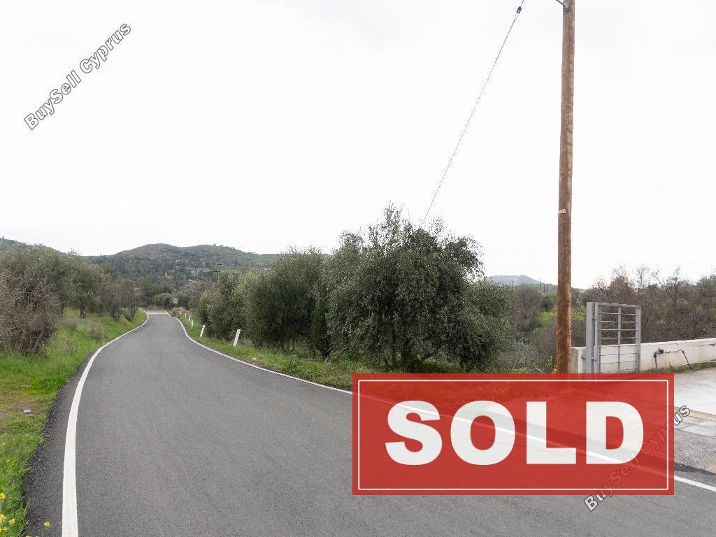 land sold kalo chorio oreinis nicosia 1270151 image 3003751
