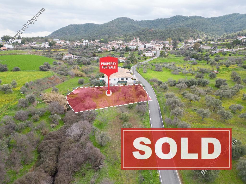 land sold kalo chorio oreinis nicosia 1270151 image 3003756