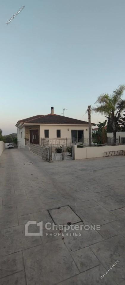 4 Bedroom Detached house for sale in Alampra, Nicosia 14734886