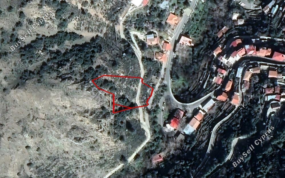 1035 SQM Land for sale in Moutoullas, Nicosia 15664100