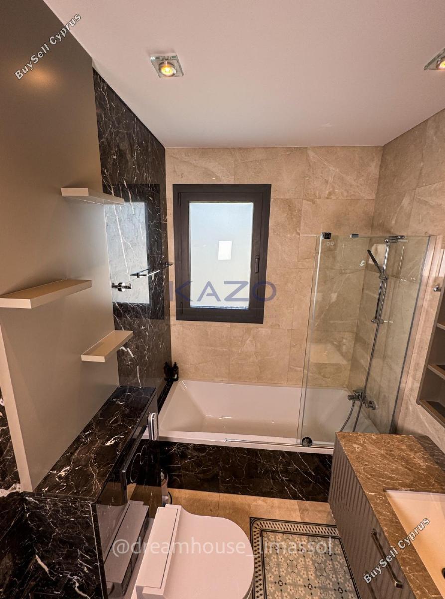 3 bedroom apartment for sale agios tychonas limassol 8140561 image 13399256