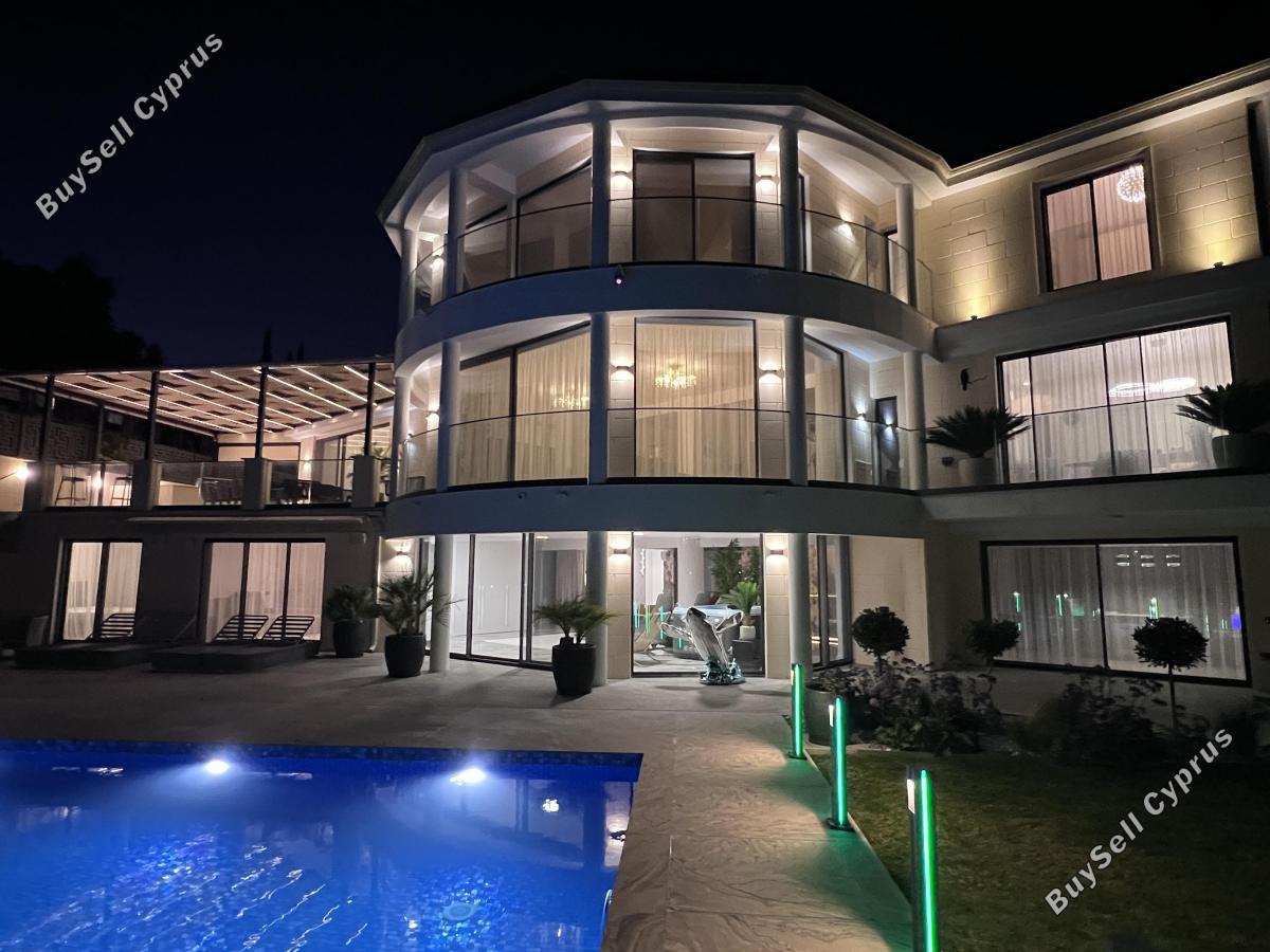 5 Bedroom Detached house for sale in Moutoullas, Nicosia 15771997