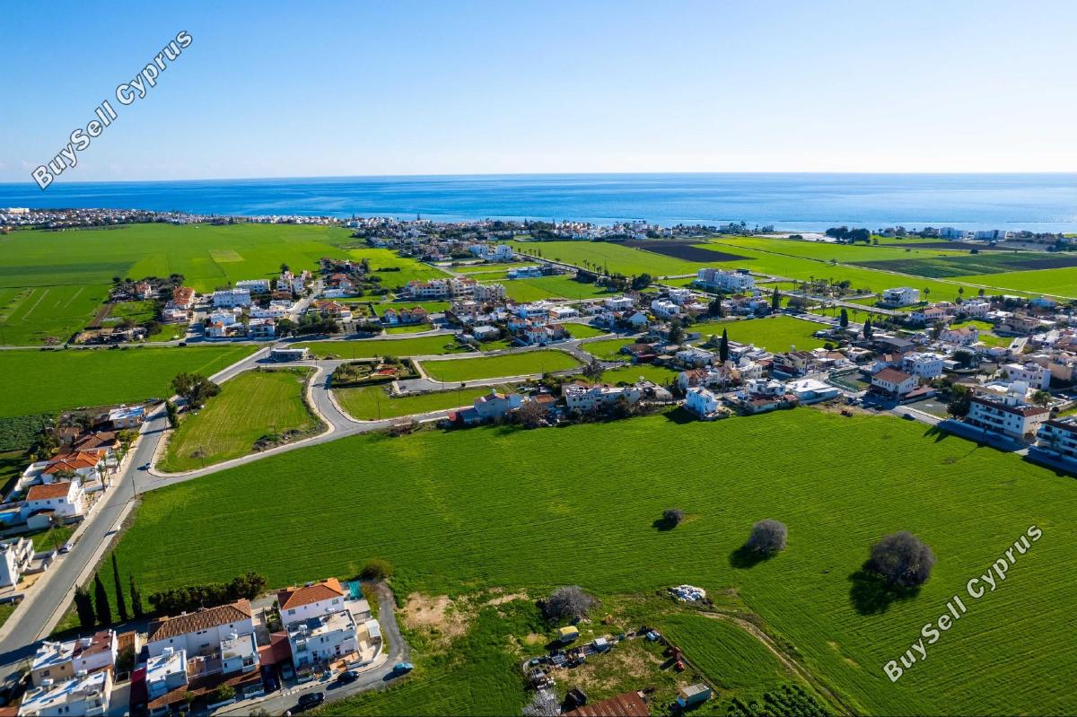 28101 SQM Land for sale in Pervolia, Larnaca 17622348