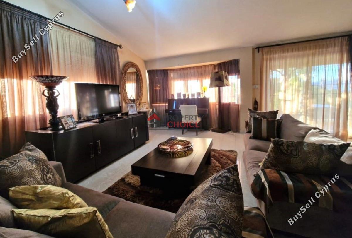 3 bedroom apartment for sale faneromeni larnaca 8180071 image 15291285