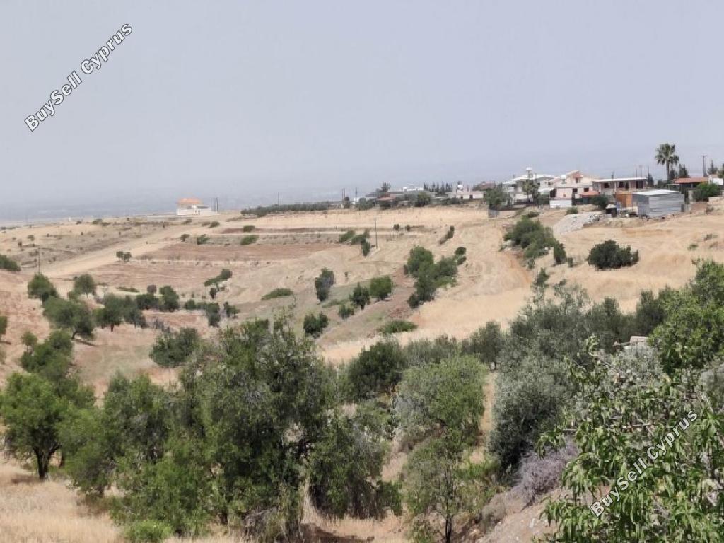 3345 SQM Land for sale in Vyzakia, Nicosia 7343296