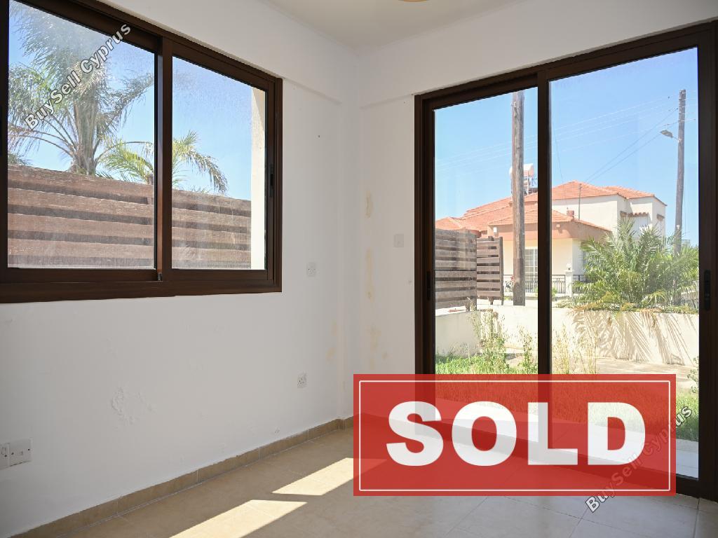 2 bedroom ground floor apartment sold pervolia larnaca 8700471 image 16225280