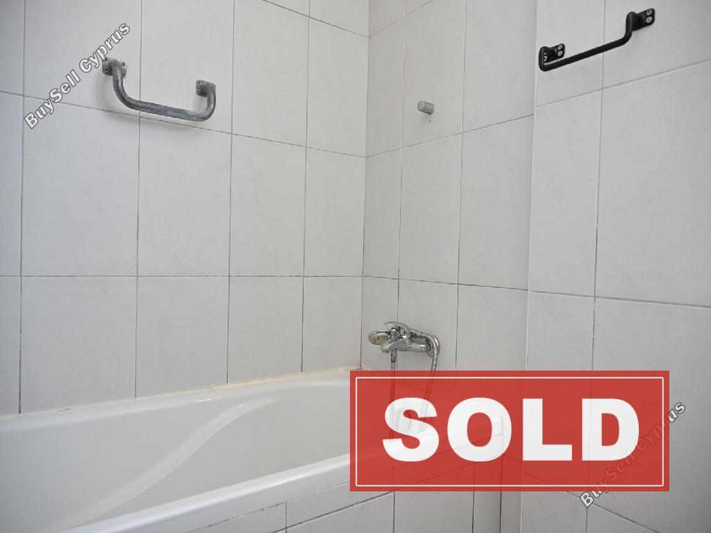 2 bedroom ground floor apartment sold pervolia larnaca 8700471 image 16225281