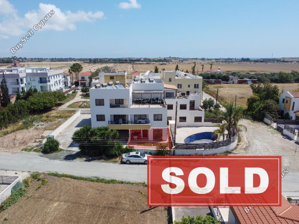 2 bedroom ground floor apartment sold pervolia larnaca 8700471 image 16225288
