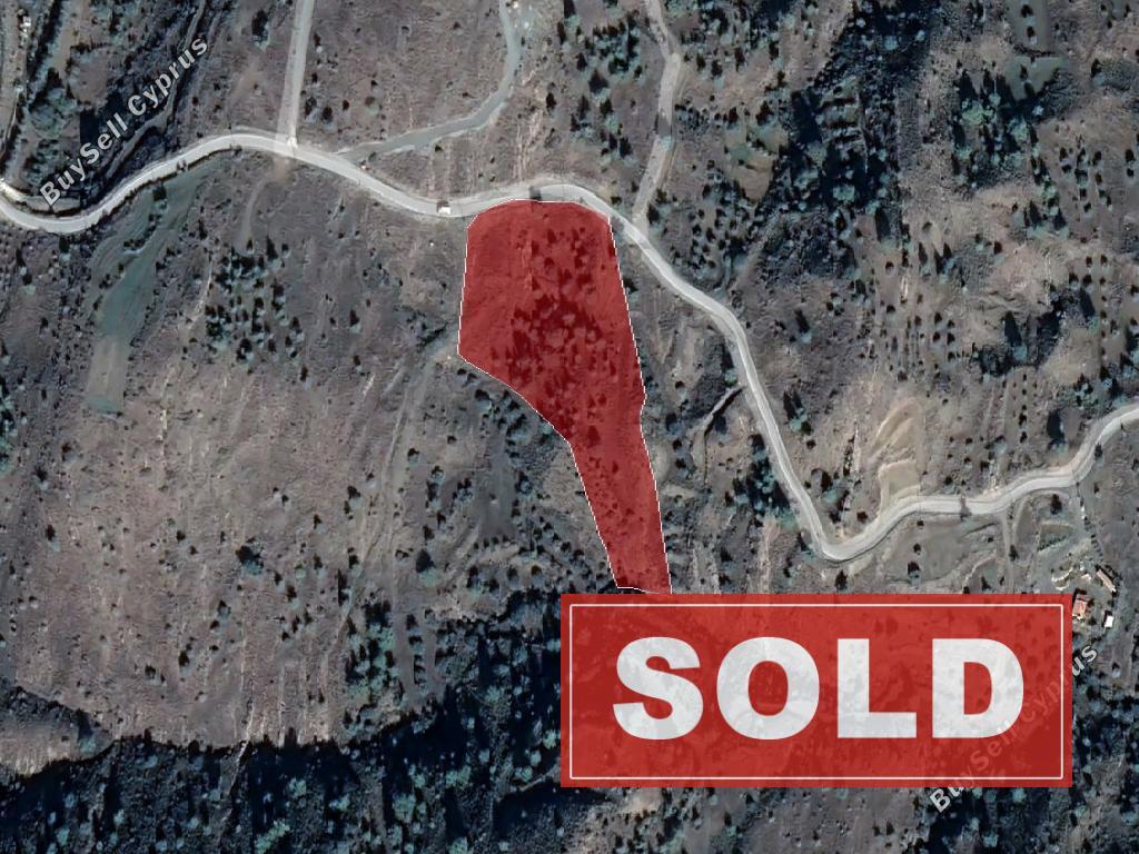 land sold kapedes nicosia 1048471 image 3365740