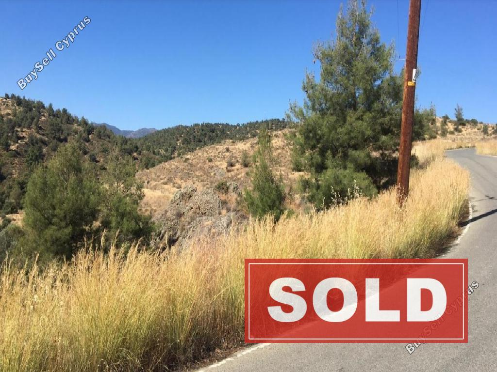 land sold kapedes nicosia 1048471 image 3365742