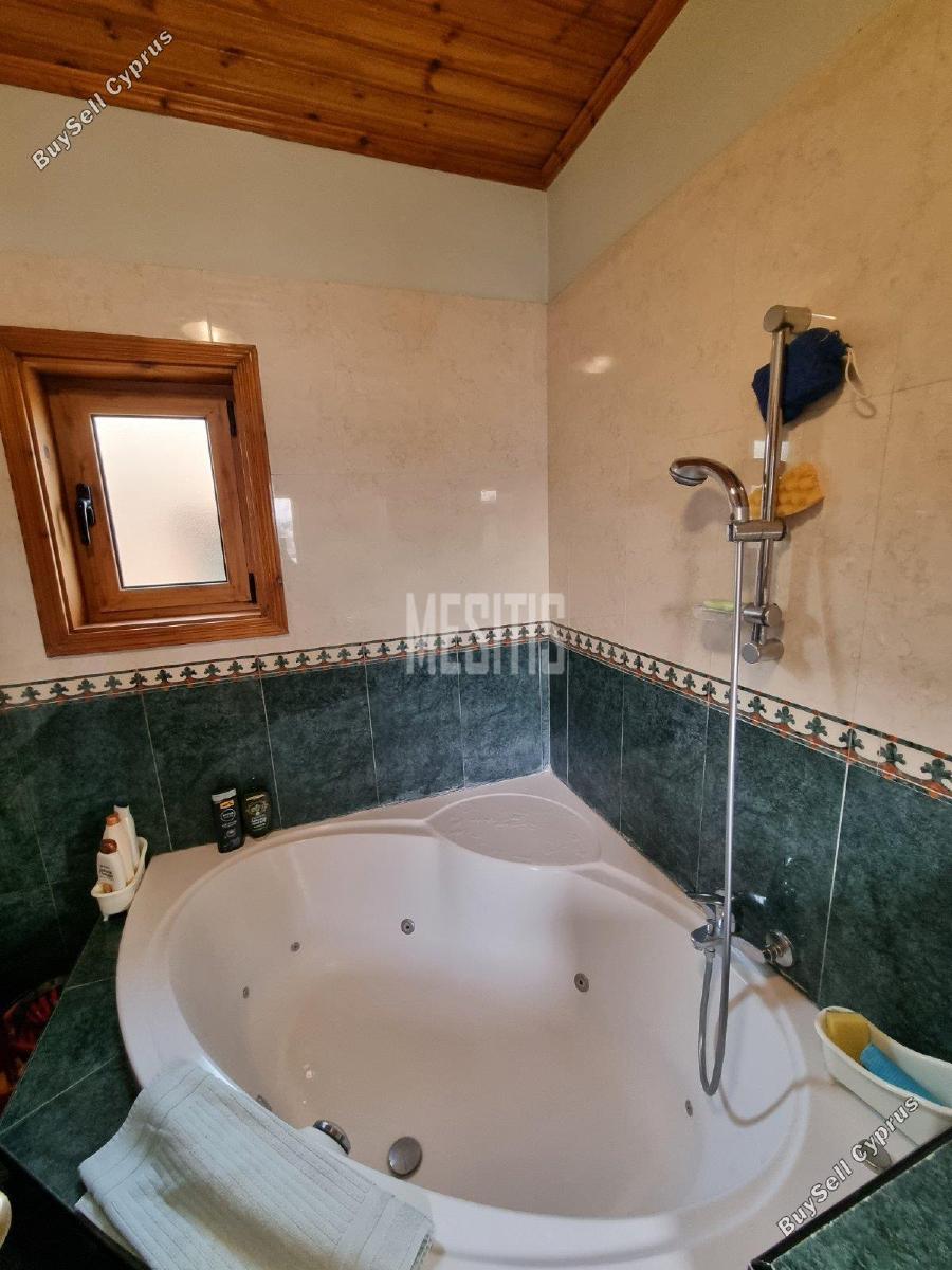 5 bedroom semi detached house for sale agios dometios nicosia 8028571 image 12869495