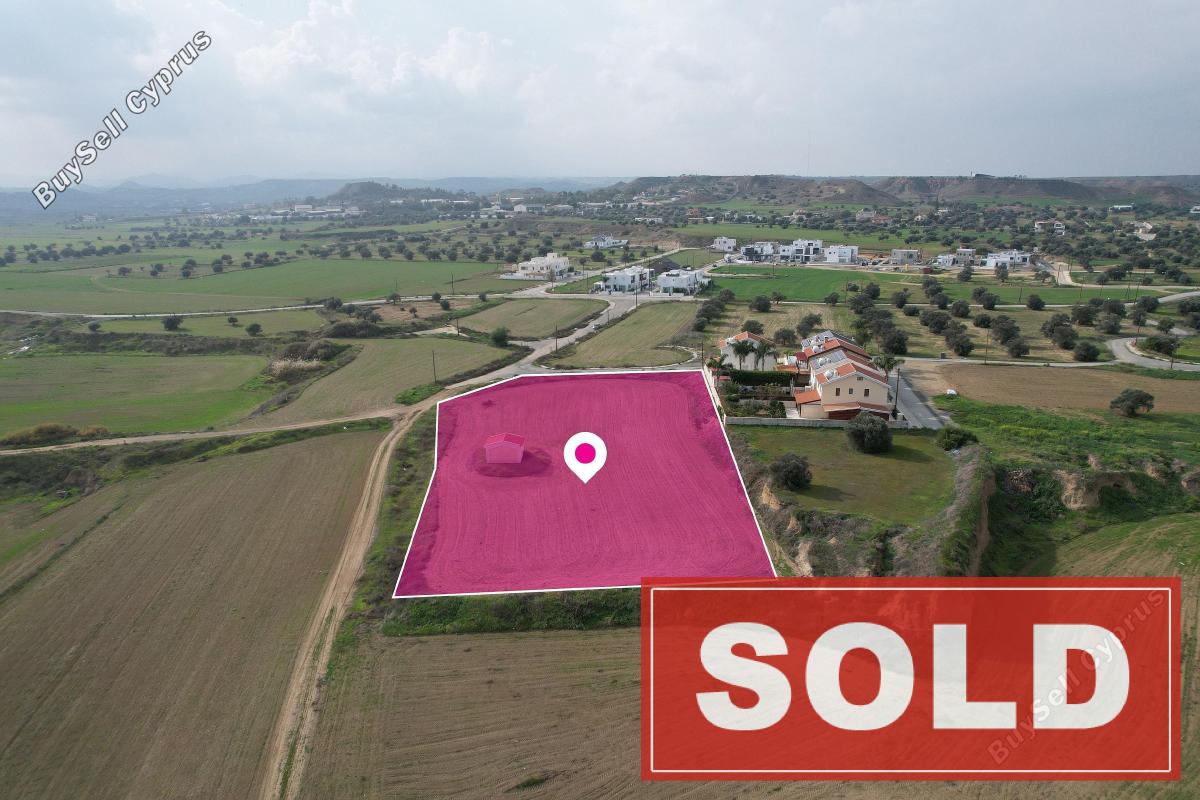 land sold tseri nicosia 1182571 image 4869020