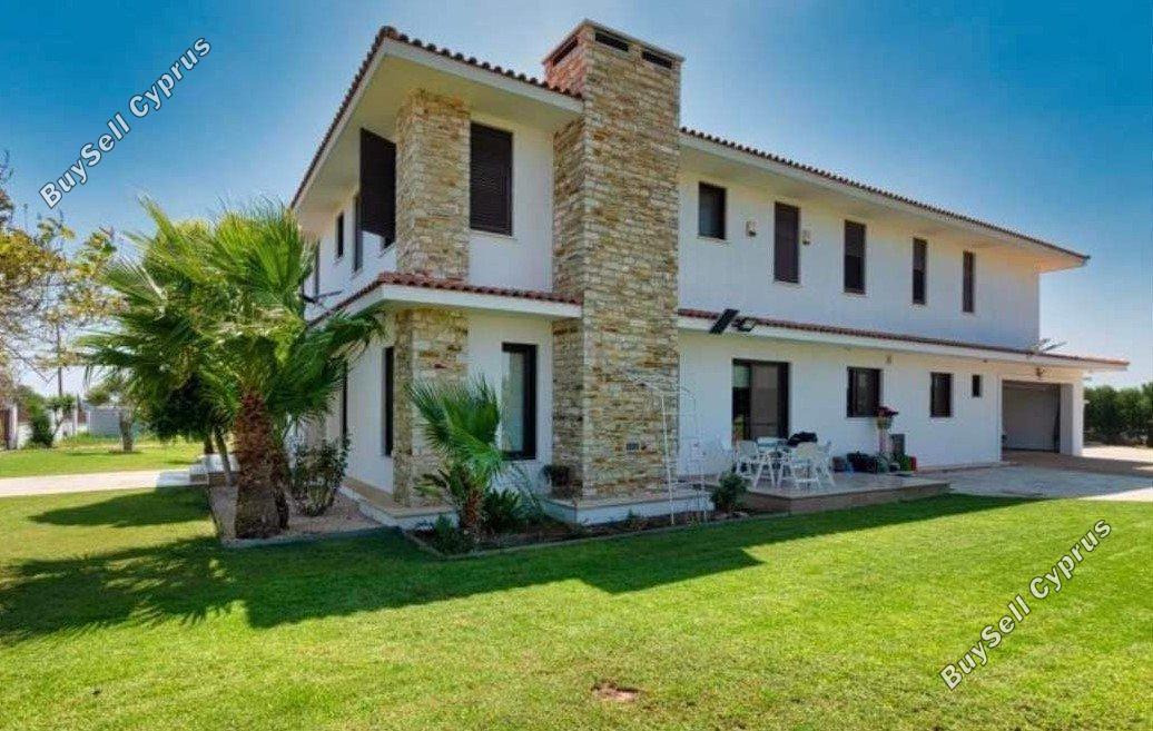 6 bedroom detached house for sale dromolaxia larnaca 1681771 image 4378714