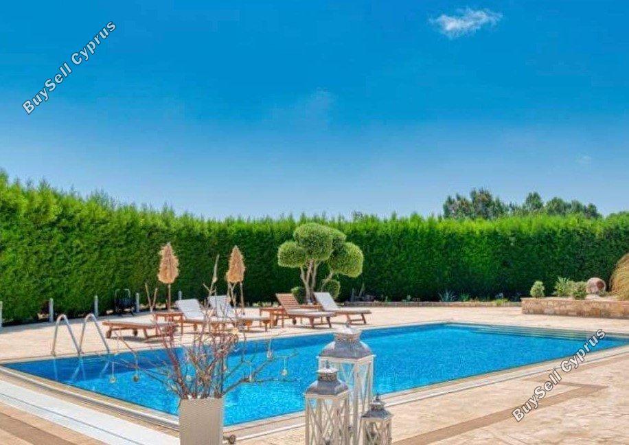6 bedroom detached house for sale dromolaxia larnaca 1681771 image 4378719
