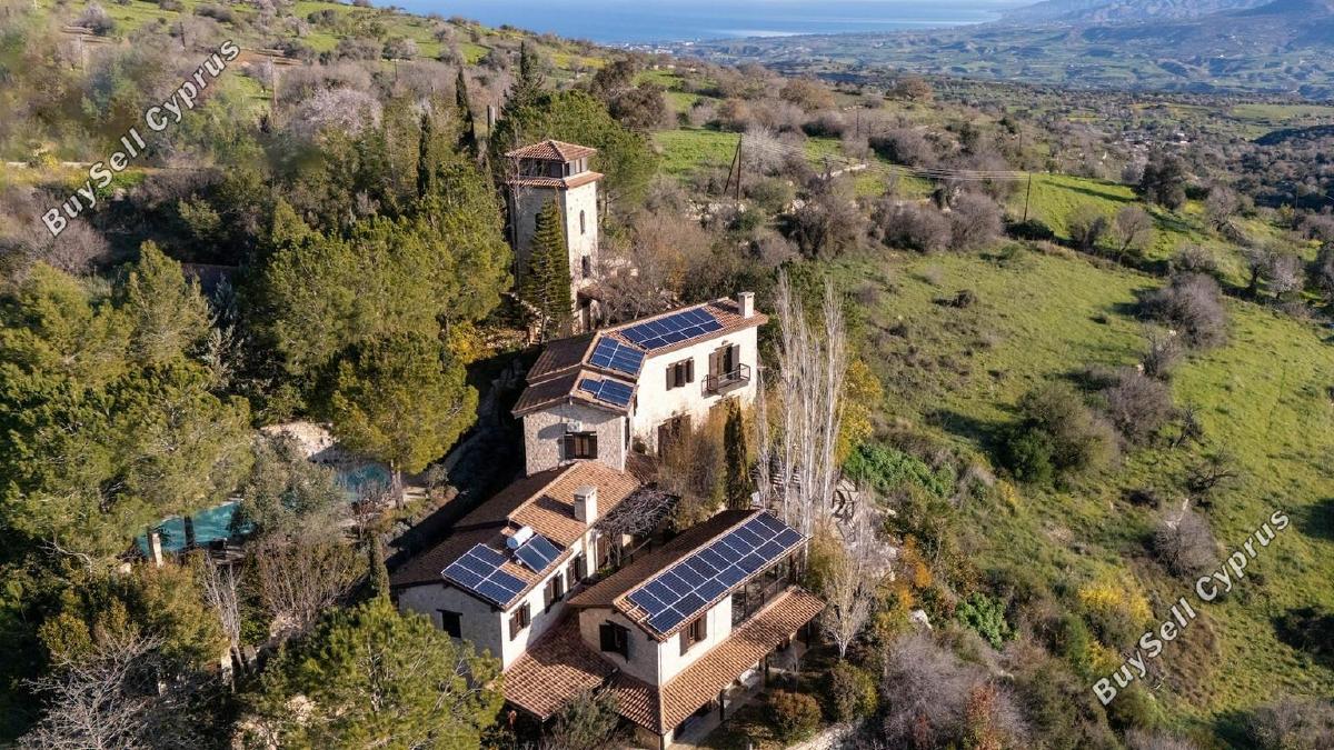 7 Bedroom Detached house for sale in Kritou Tera, Paphos 15631494