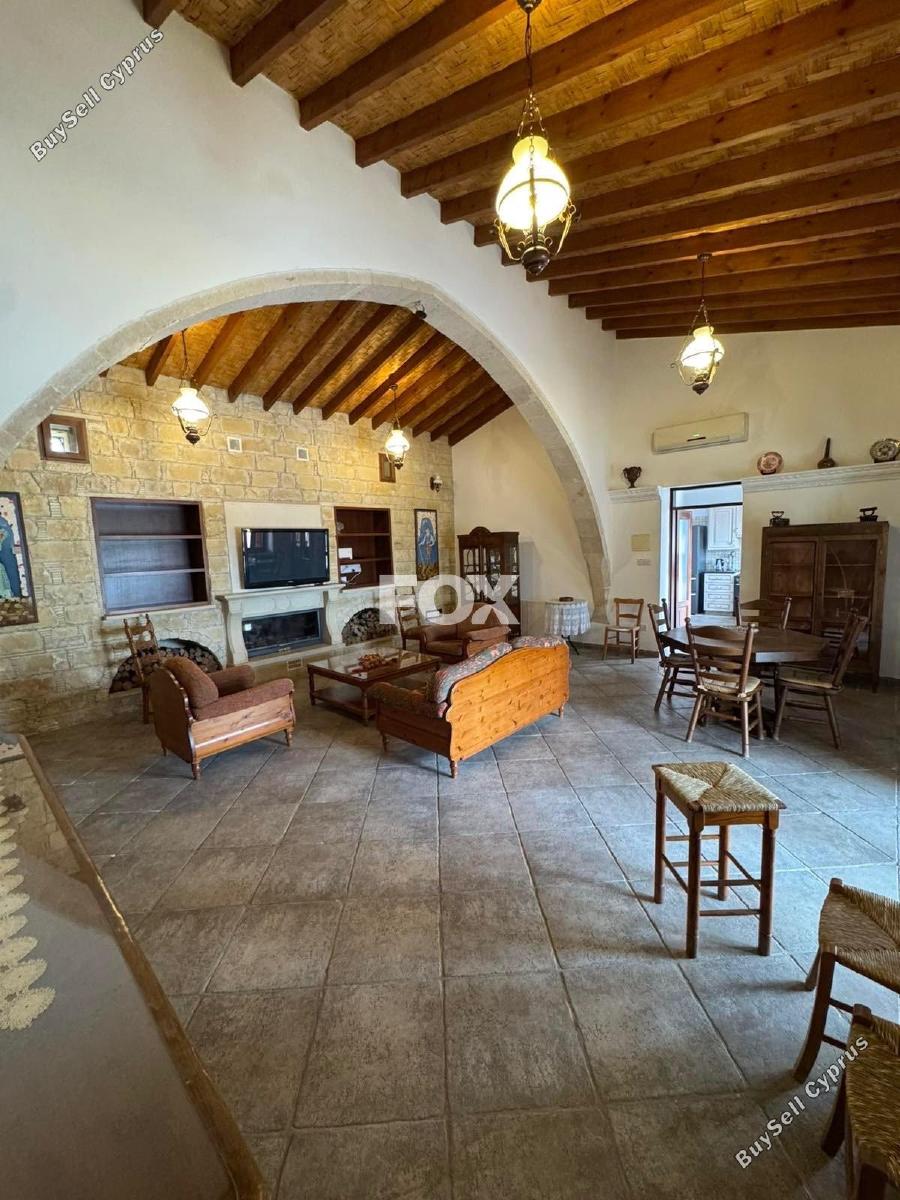 4 bedroom bungalow for rent agios tychonas limassol 1703181 image 14870623