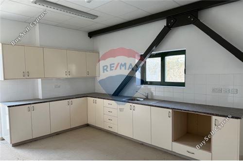 studio warehouse for rent ypsonas limassol 7509281 image 14639185