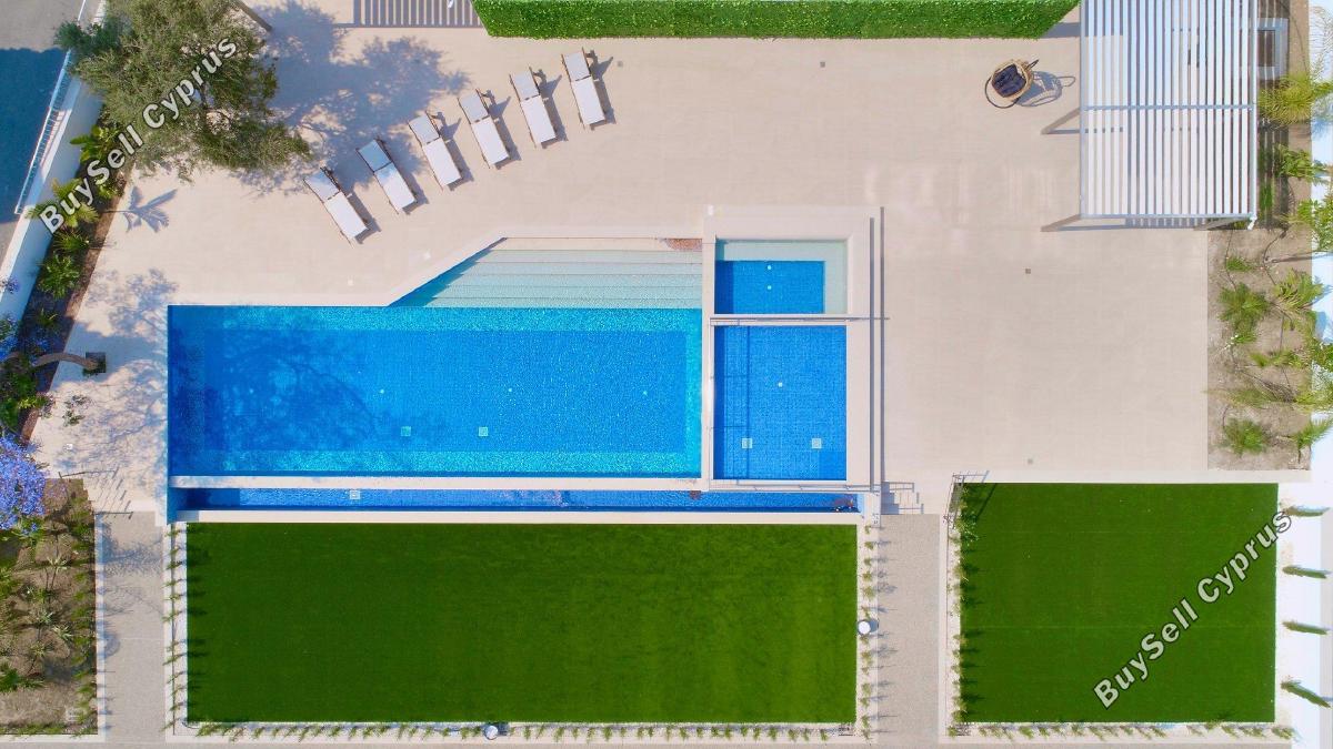 2 bedroom apartment under offer agios tychonas limassol 1176681 image 16778155