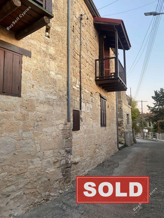 2 bedroom town house sold arsos lemesou limassol 1594491 image 4009026