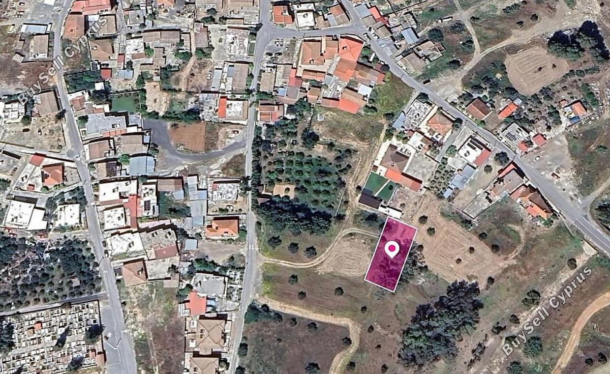 598 SQM Land for sale in Palaiometocho, Nicosia 3555048