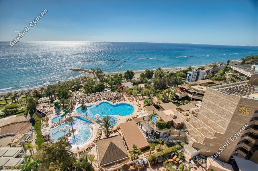 3 bedroom apartment for sale agios tychonas limassol 7737502 image 10190812