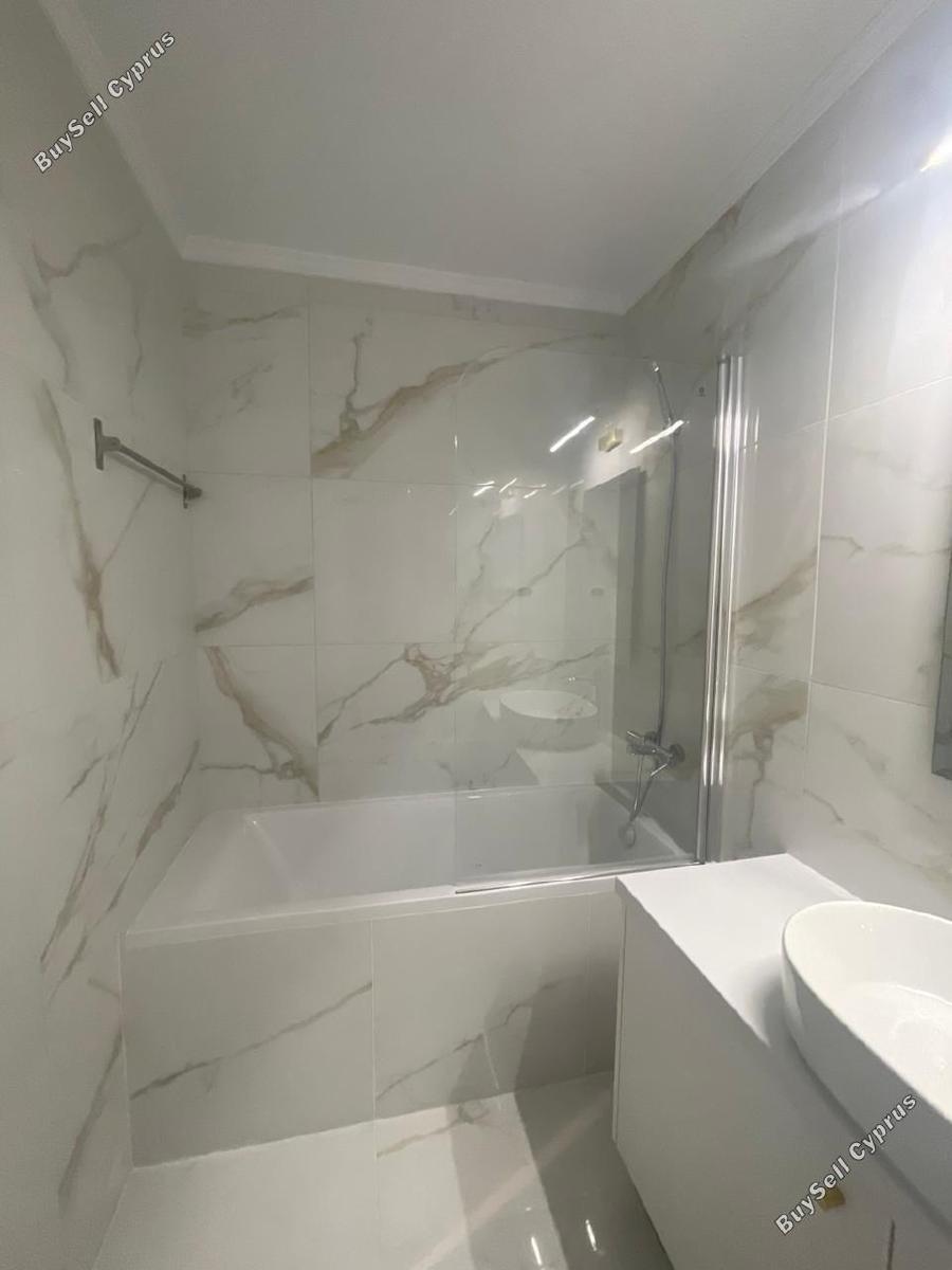 4 bedroom apartment for sale agios tychonas limassol 1677702 image 4341646