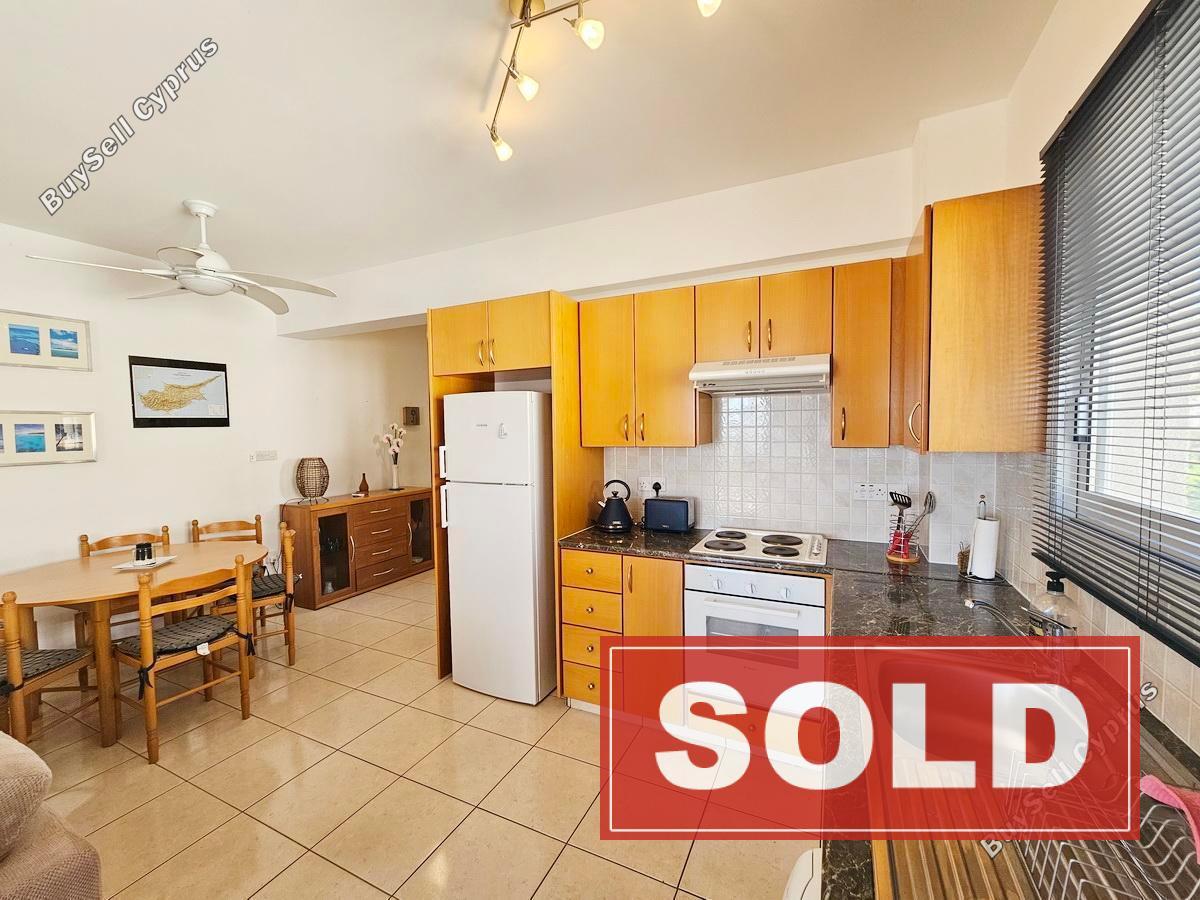 2 bedroom penthouse sold peyia paphos 8285012 image 14020109