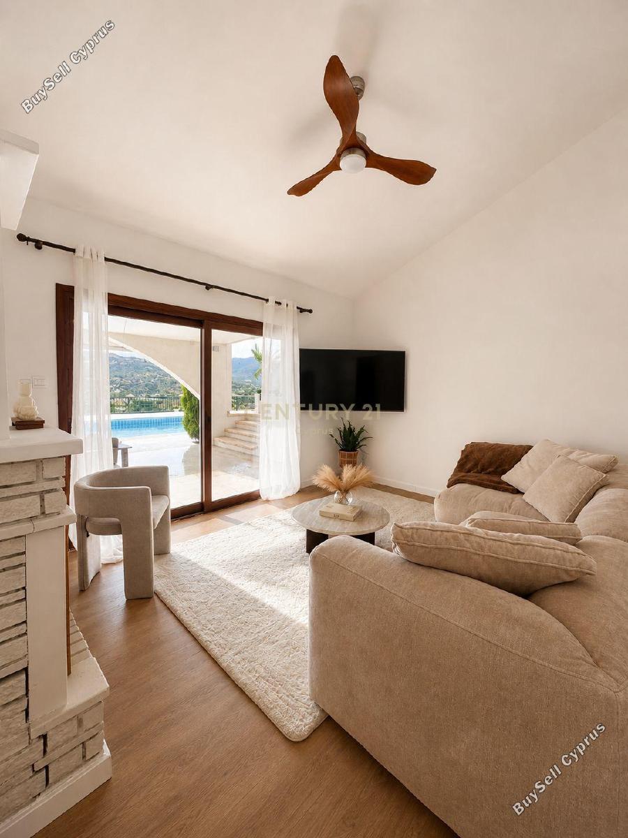 5 Bedroom Detached house for sale in Foinikaria, Limassol 16634198
