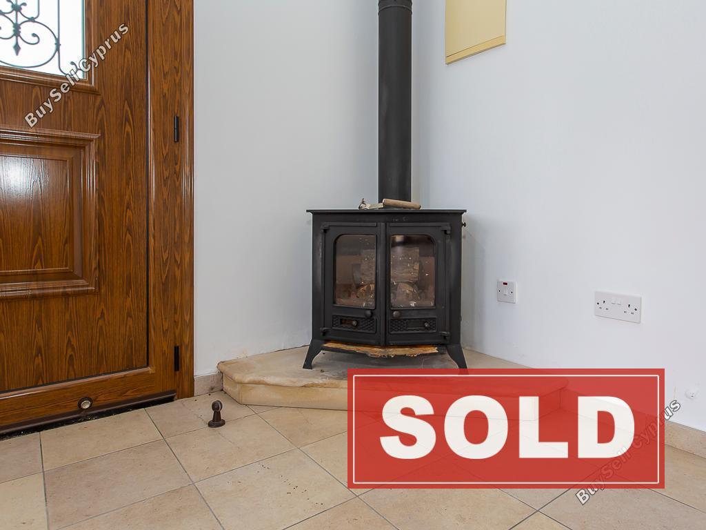 3 bedroom detached house sold kissonerga paphos 8438112 image 15029904