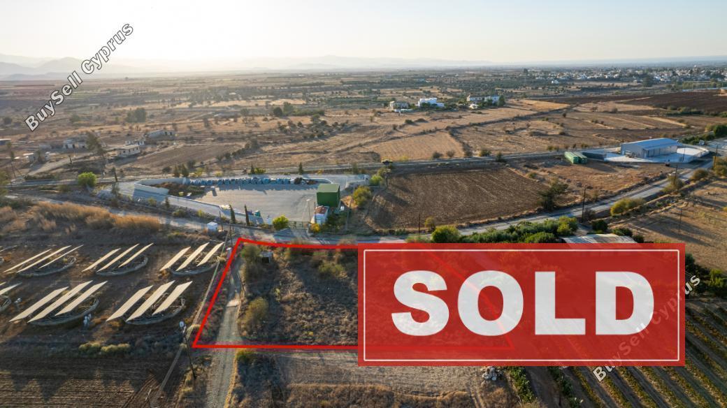 land sold peristerona lefkosias nicosia 1578212 image 3951119