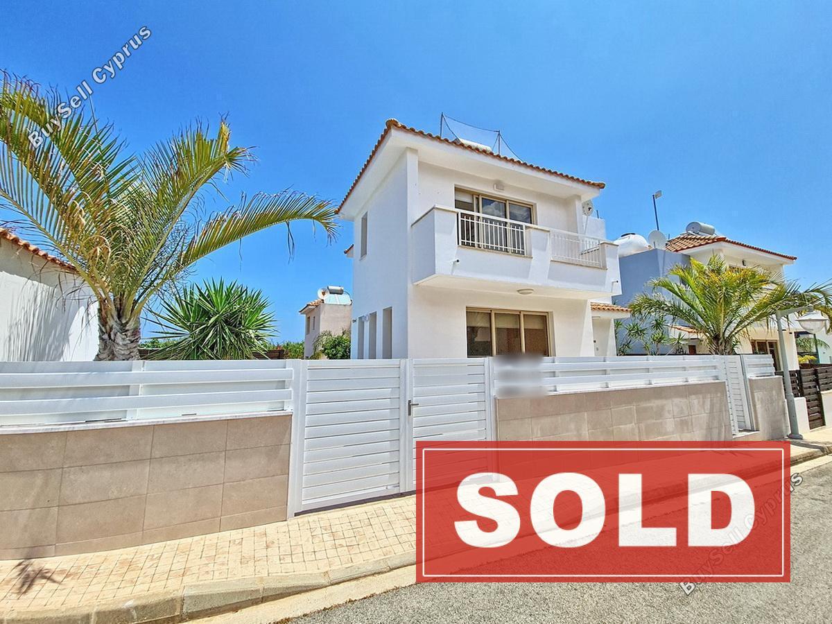 2 bedroom detached house sold kapparis famagusta 1076312 image 1256318