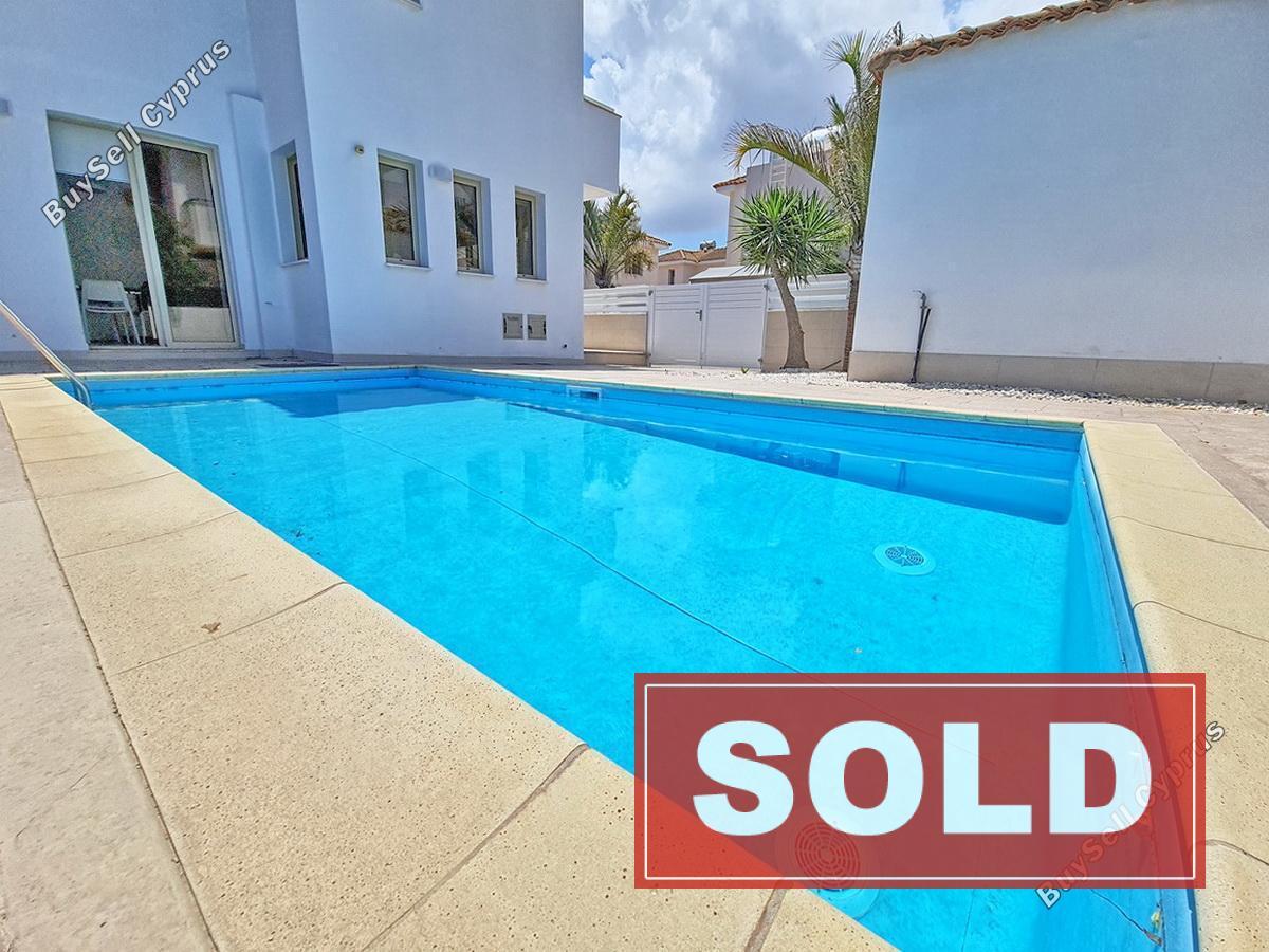 2 bedroom detached house sold kapparis famagusta 1076312 image 1256321