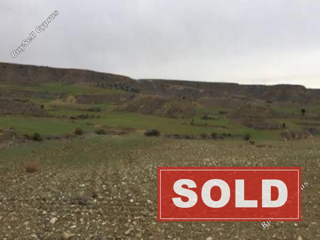 land sold pera orinis nicosia 1174712 image 9338132