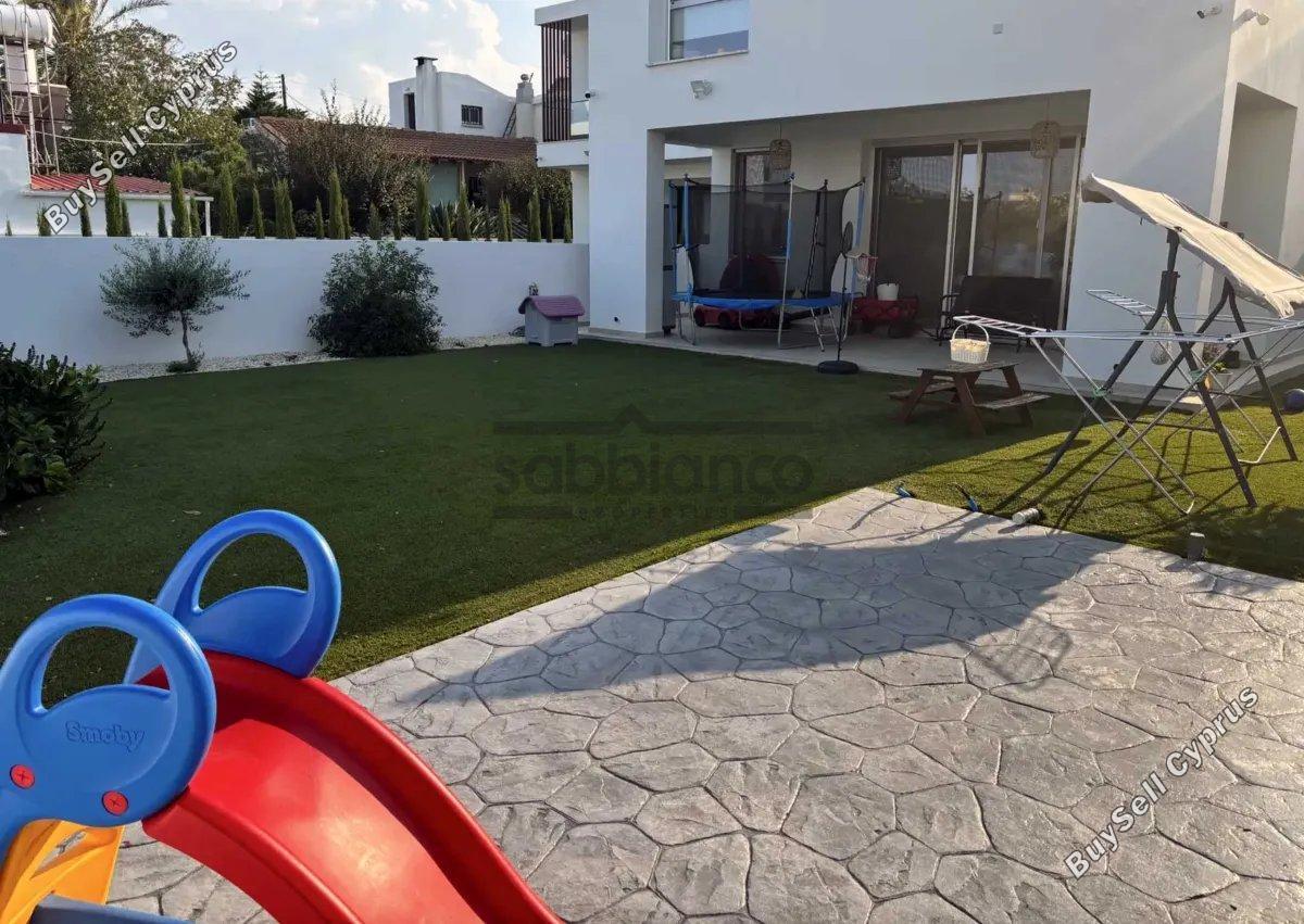 4 Bedroom Detached house for sale in Palaiometocho, Nicosia 16397178