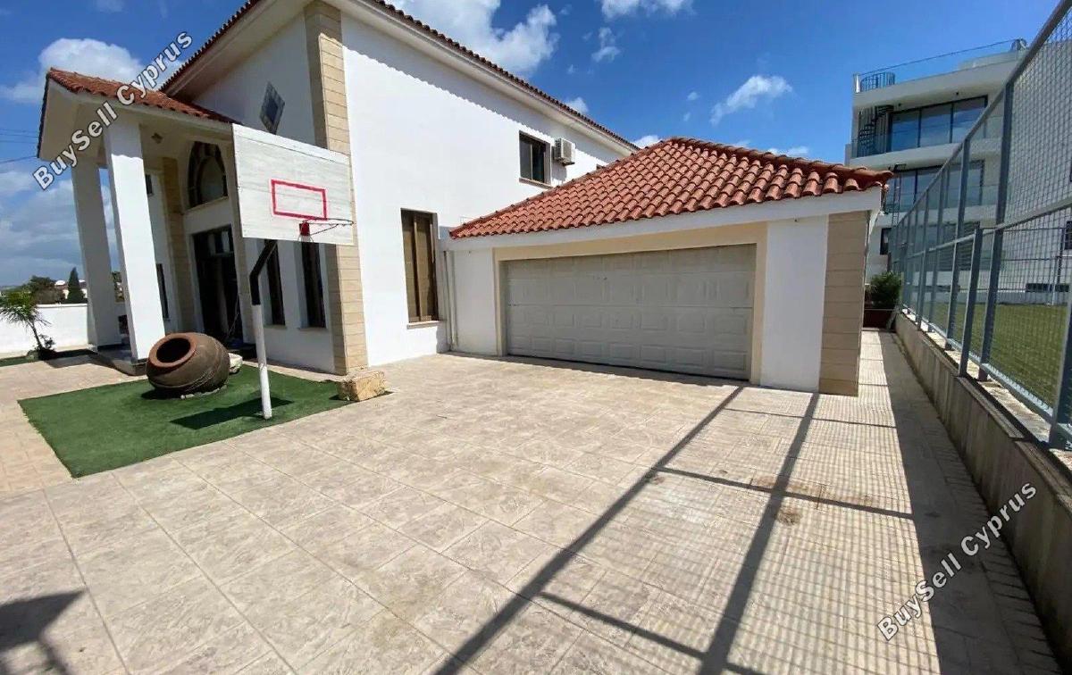 6 bedroom detached house for rent pyrga larnaca 8615122 image 15810208