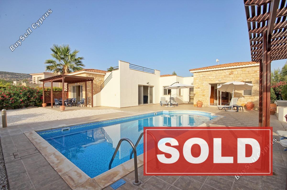 3 bedroom bungalow sold sea caves peyia paphos 670322 image 394829