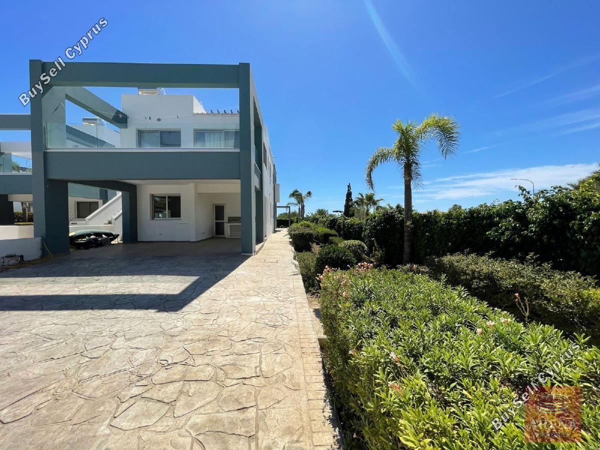 3 bedroom apartment for sale pervolia larnaca 1602522 image 13147261