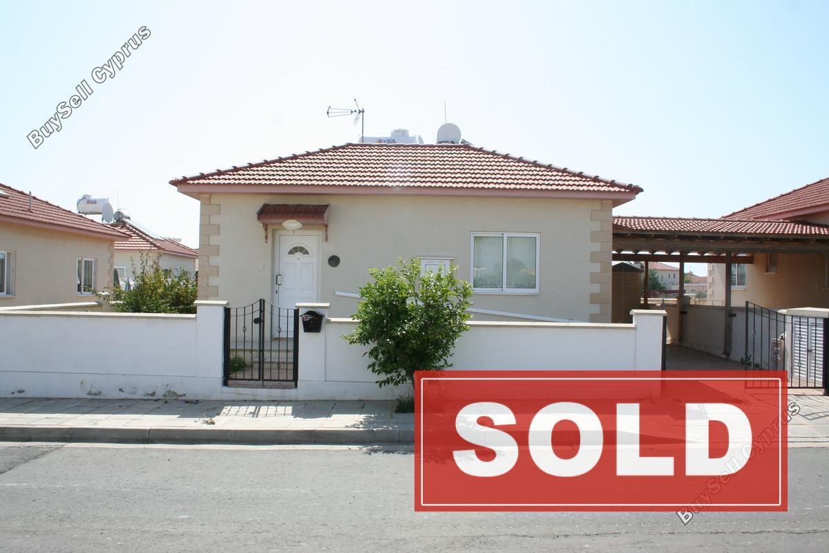 2 bedroom bungalow sold xylofagou larnaca 228922 image 261876