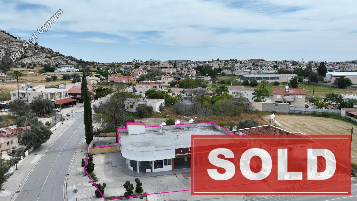studio shop sold lympia nicosia 1769332 image 4913935
