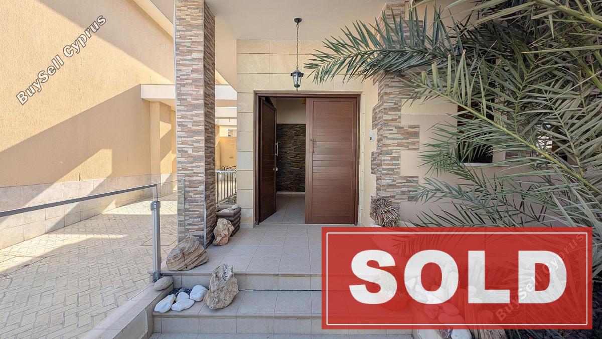 3 bedroom detached house sold oroklini larnaca 7957742 image 11407092