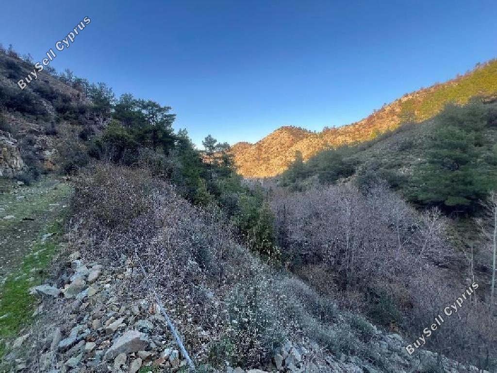 2239 SQM Land for sale in Farmakas, Nicosia 15597909