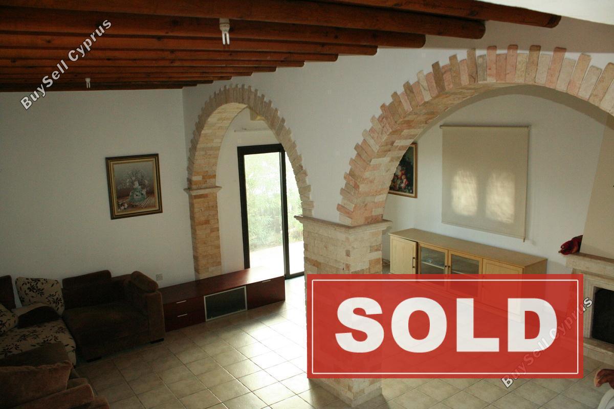 5 bedroom detached house sold vrysoulles famagusta 229152 image 267203