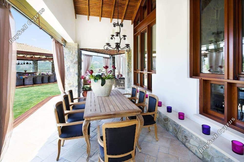 6 bedroom detached house for sale trimiklini limassol 979252 image 6529210