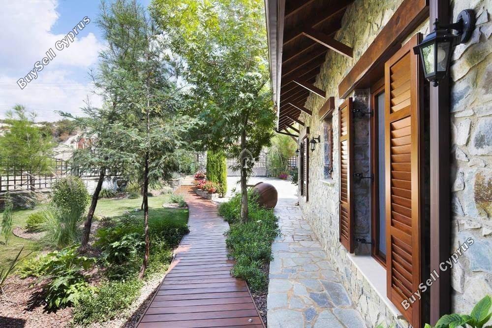 6 bedroom detached house for sale trimiklini limassol 979252 image 6529211